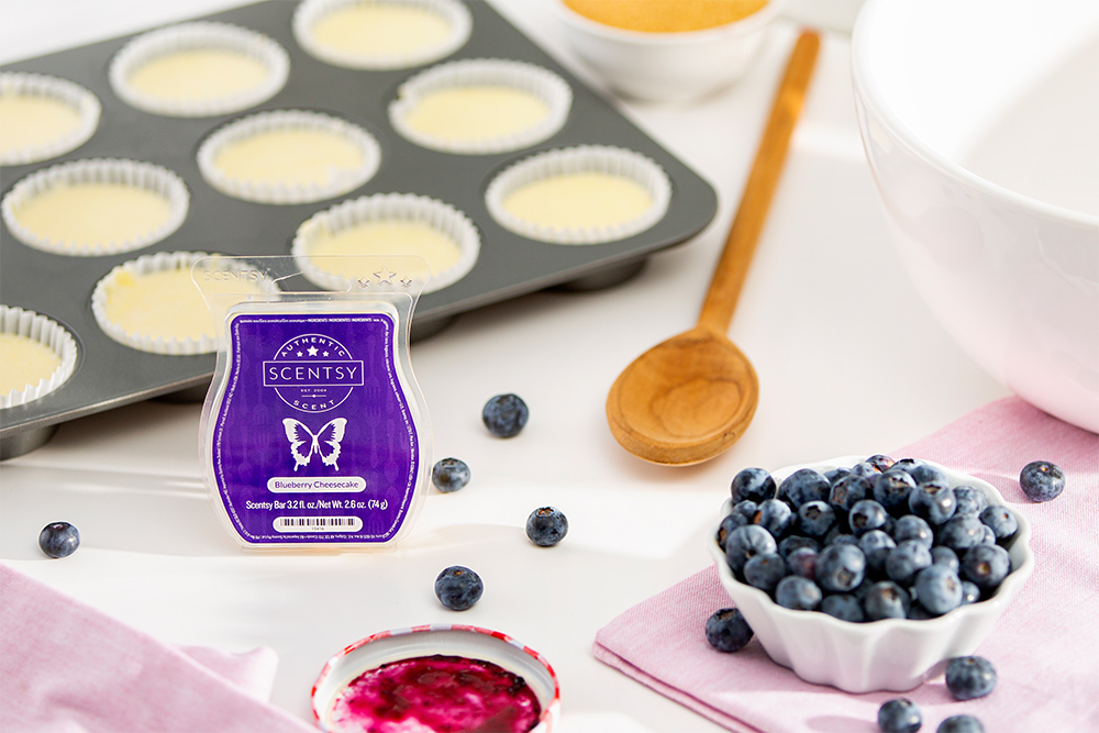 Blueberry cheesecake ingredients aside Scenty's blueberry cheesecake wax bar
