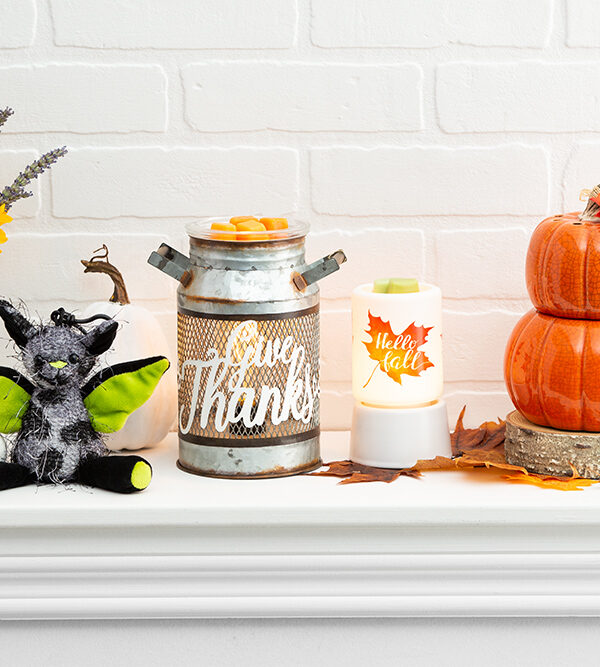 Get in a cozy mood with fall décor