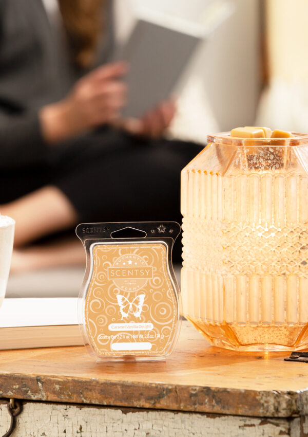 photo of scentsy hygge warmers