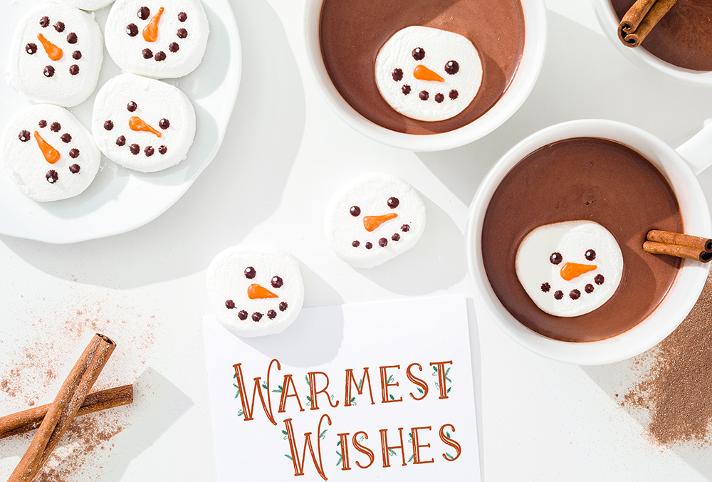 photo of cocoa and snowman mashmallows