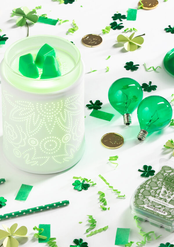 Host a happy-go-lucky   St. Paddy’s Day party!