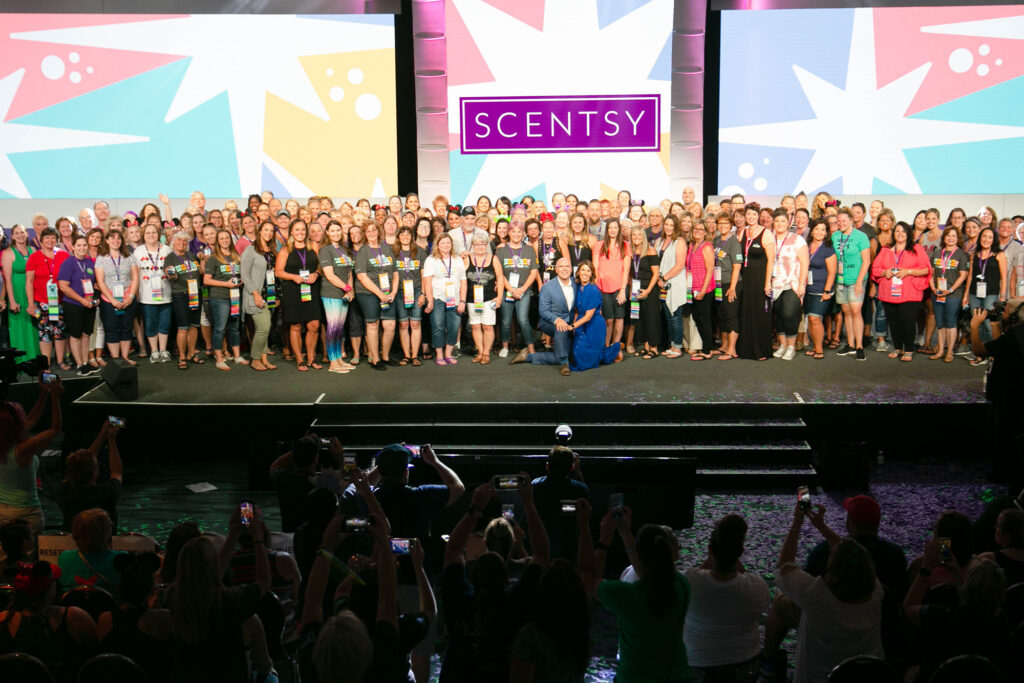 Big group photo on stage at SFR 2018