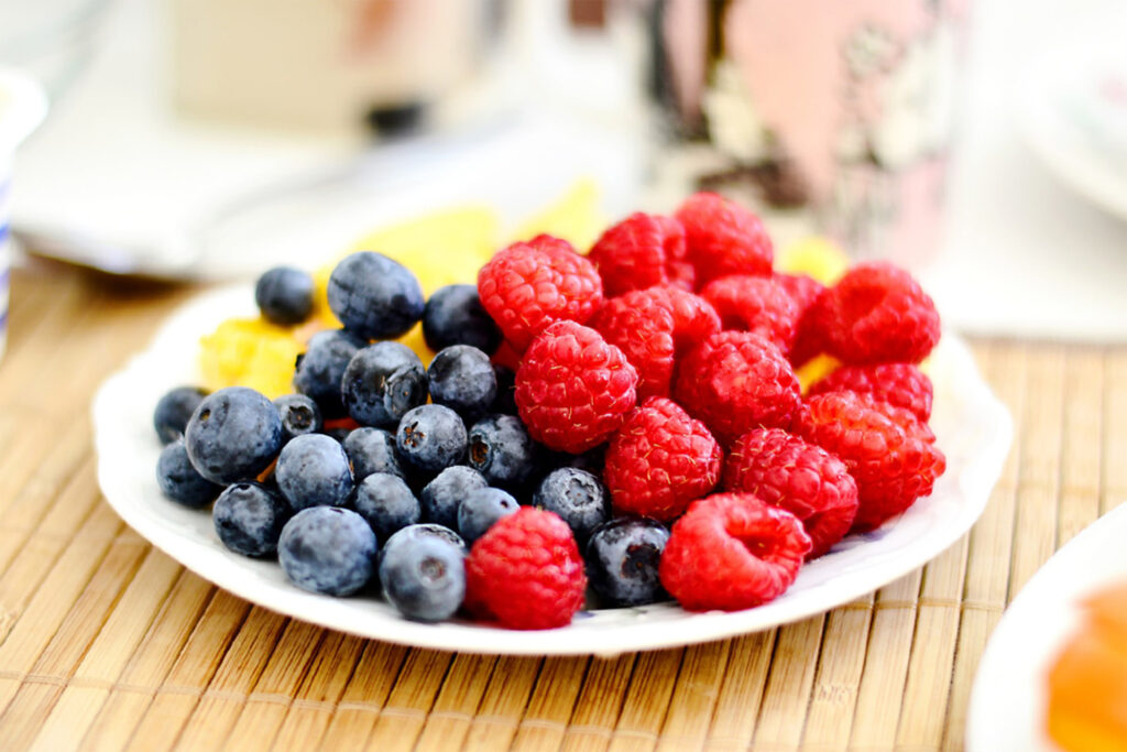 A bowl filled with lots of fruit