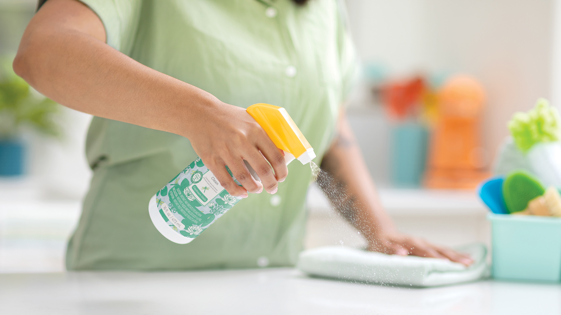 Spring cleaning with Scentsy all-purpose counter clean spray