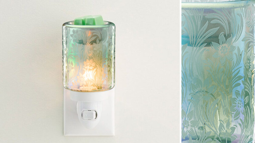 Scentsy's elegant Lily Garden Mini Warmer.