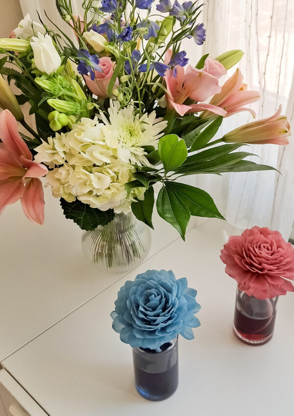 DIY Mother’s Day bouquet & thoughtful gifts she’ll love