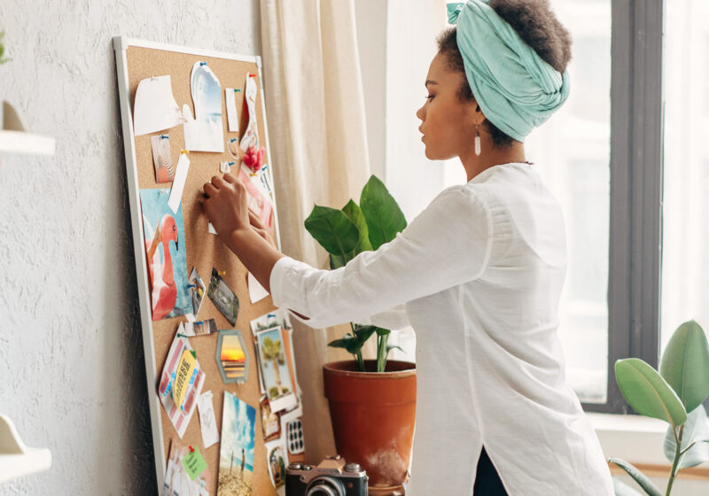 Embrace memories with a photo wall inspired by Disney’s Lilo & Stitch